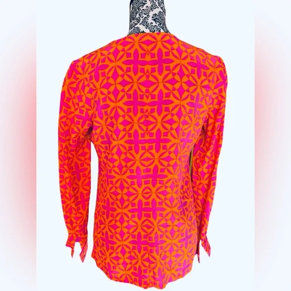 Trina Turk 100% Silk Blouse - Picture 3 of 9